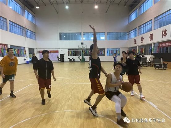 a81b03b8281e1bf5f294b155f92956b5